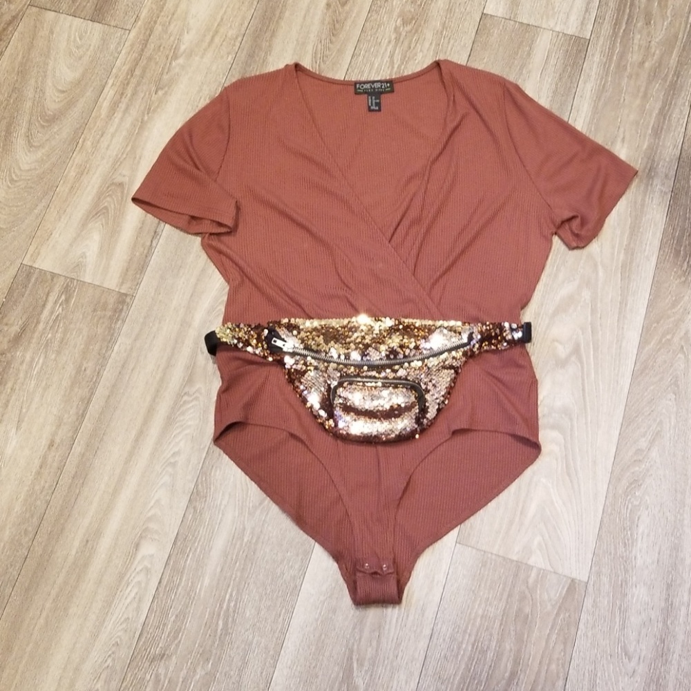 FOREVER 21 PLUS BODYSUIT